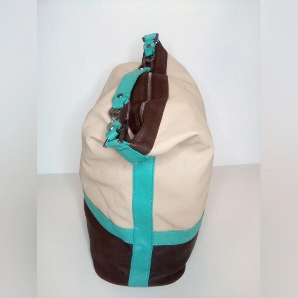 Kenneth Cole Women's Cream, Brown & Teal Hobo Handbag, Preowned, Genuine Leather